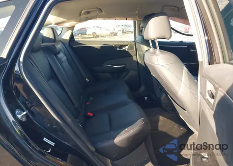 2021 Honda Clarity Plug-In Hybrid Touring z USA, uszkodzony, nr VIN JHMZC5F39MC002149